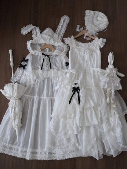 [Reservierungsschluss 18. August] Weiße Fairy-Lace-Rüschen-Lolita-Kapuzen-Shortjacke mit Hasenohren + Innenrock (Petticoat)