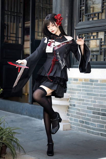 【10月7日予約締切】Black and Red Chinese Dark Gothic Lolita Wide Sleeve Asymmetrical Hem Top + Layered Ruffle Skirt + Necklace + Full Set