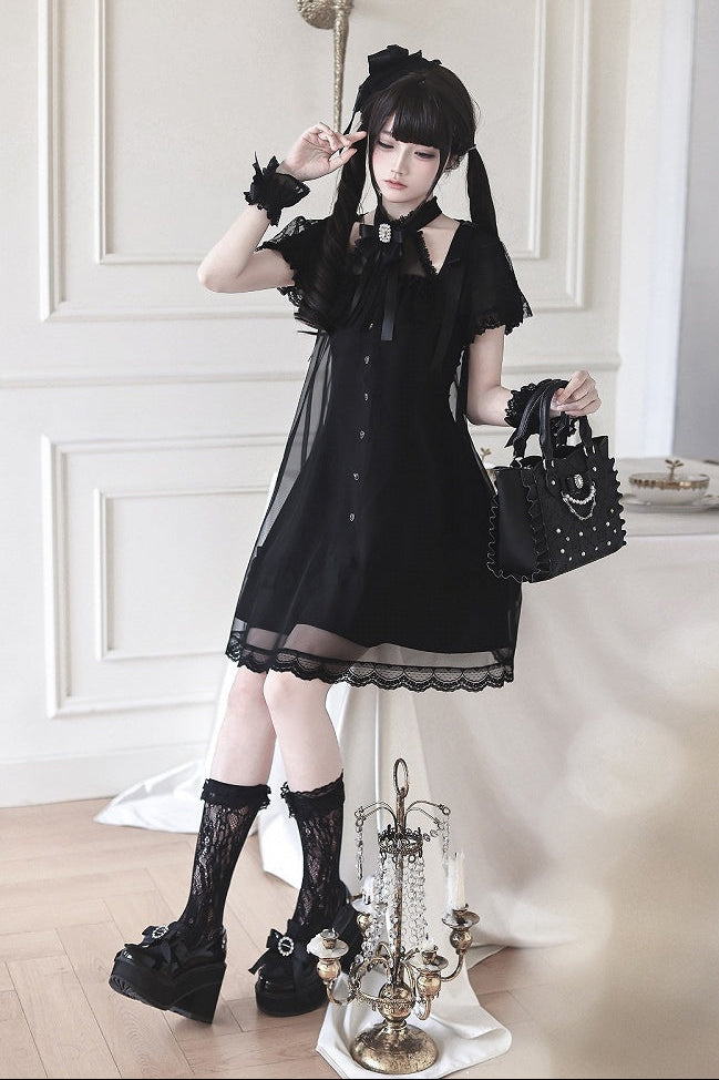 [Reservierungsschluss am 15. Juli] Schwarzes Gothic-Tüllkleid im Lagenlook mit Schmuckschleife + Rosenkreuz-Haarspange + Handgelenkmanschetten