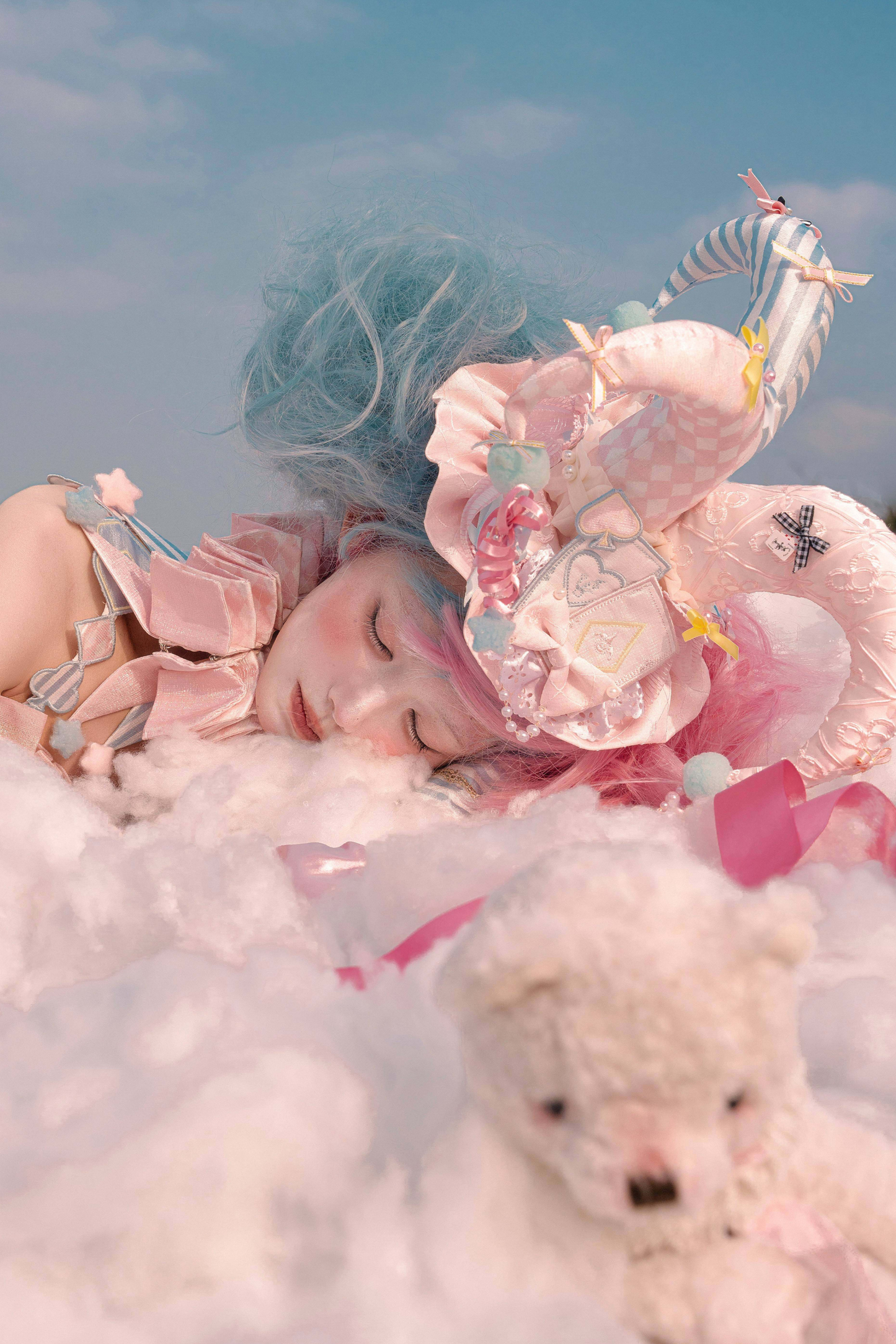 [Vorbestellung bis 16. März] Castle Lolita Oberteil + Rock + Reifrock + Accessoires