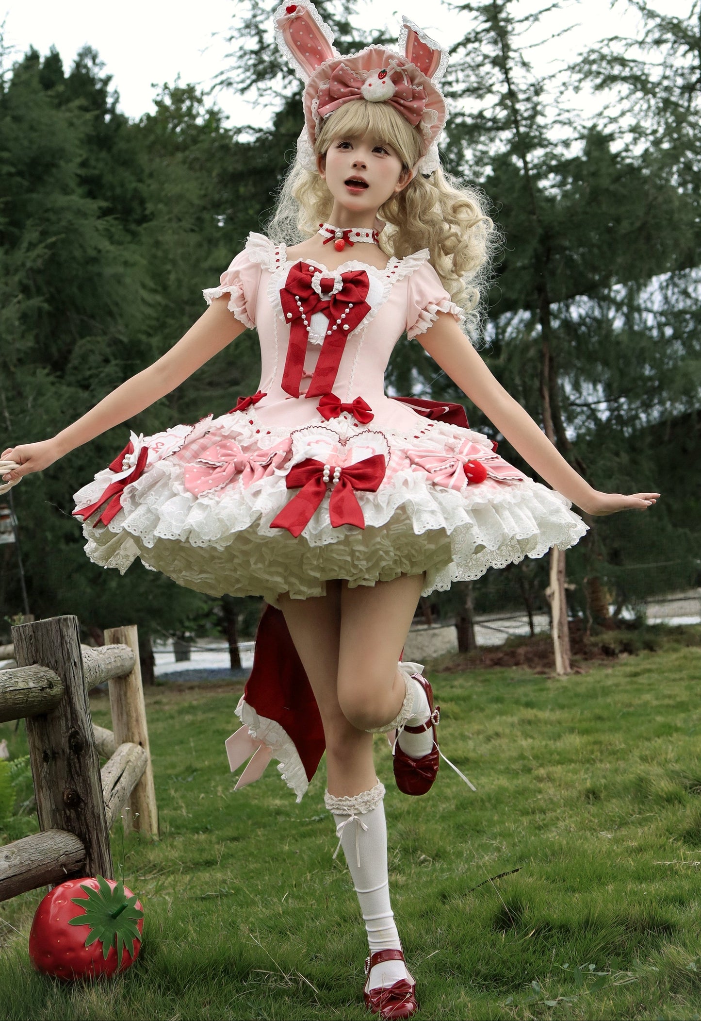 [February 26 Reservation Deadline] Sweet Berry Rabbit Lolita Doll Dress + Dress Set