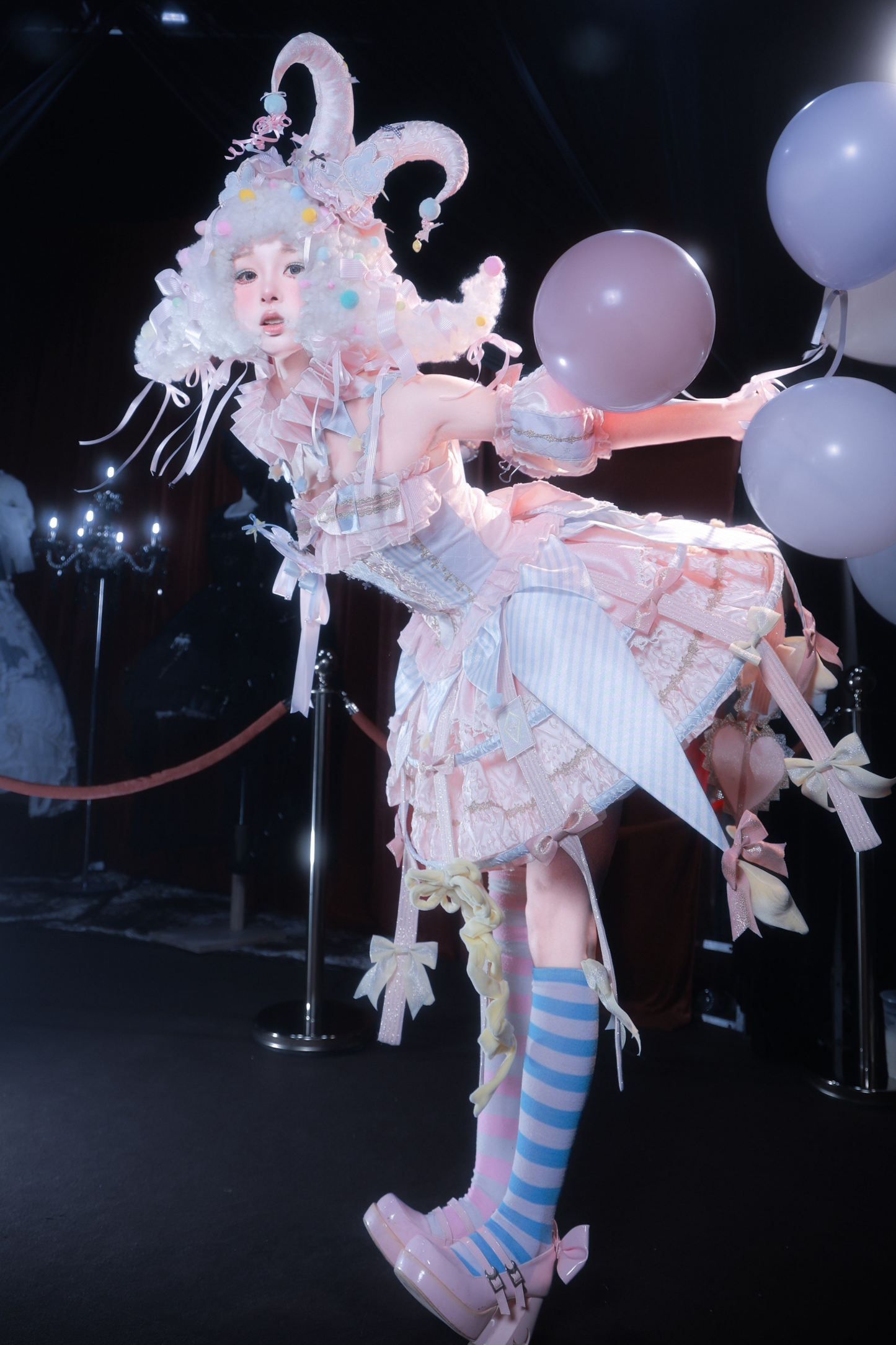 [Vorbestellung bis 16. März] Castle Lolita Oberteil + Rock + Reifrock + Accessoires