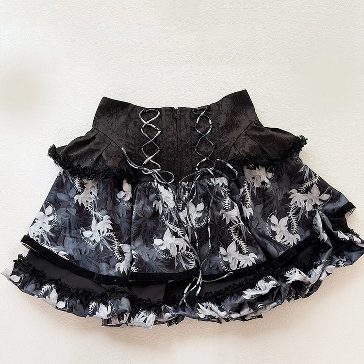 [Précommande jusqu'au 13 mai] Chemise à volants noire à fleurs gothique Bone Iris + jupe corset + accessoires