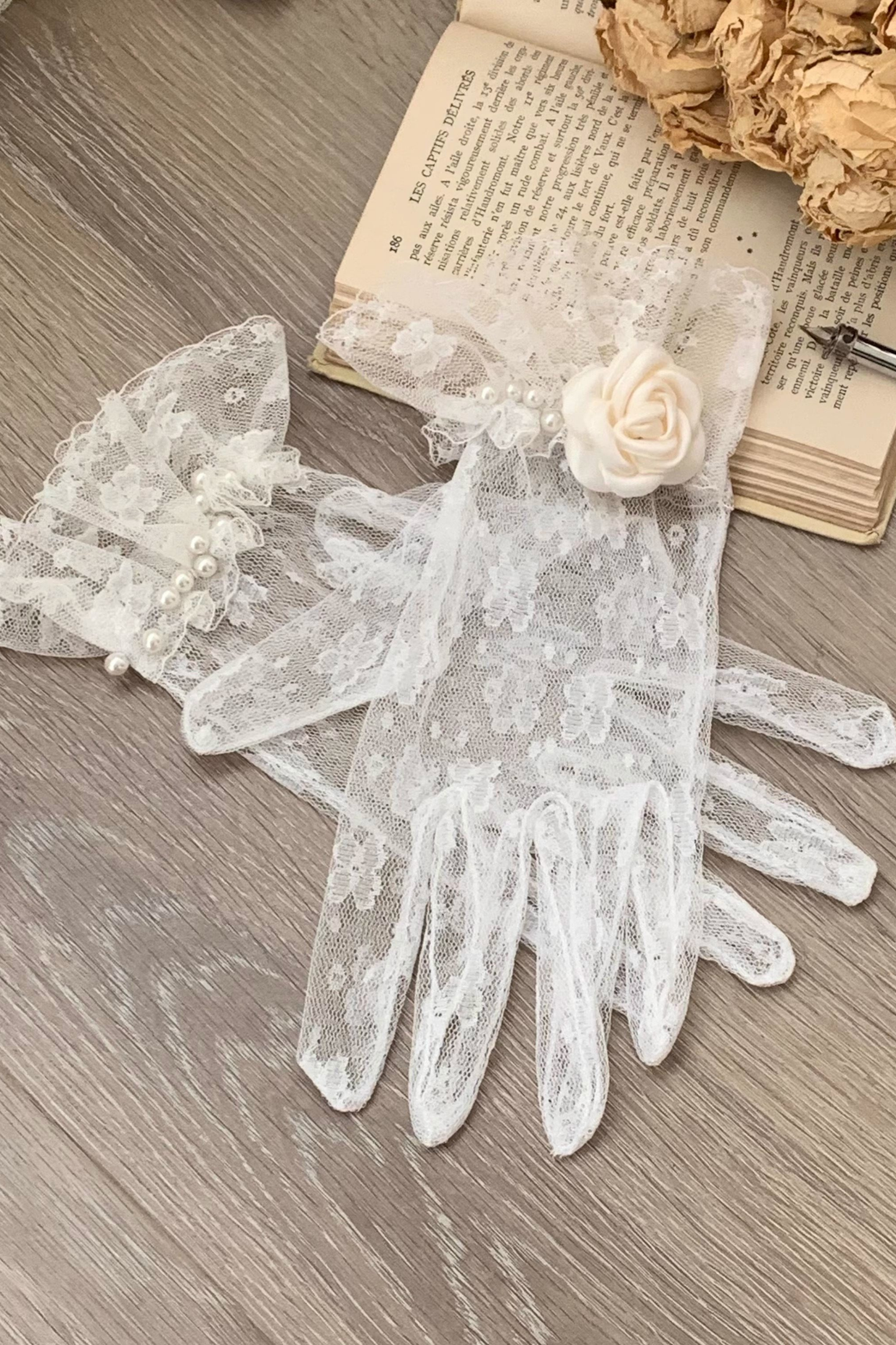 【4月5日予約締切】レトロエレガントインナー+トップス+スカート+アクセサリー