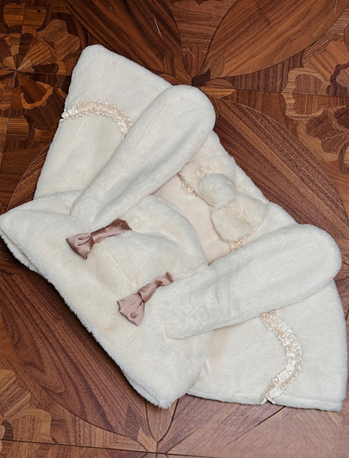 [Deadline for reservations: December 8] Frosted Sugar Rabbit Series Rabbit Ear Hoodie Cape Coat