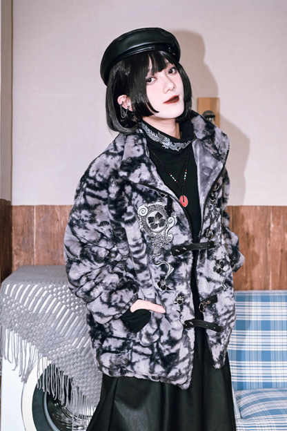 Tie-dye fur dark coat