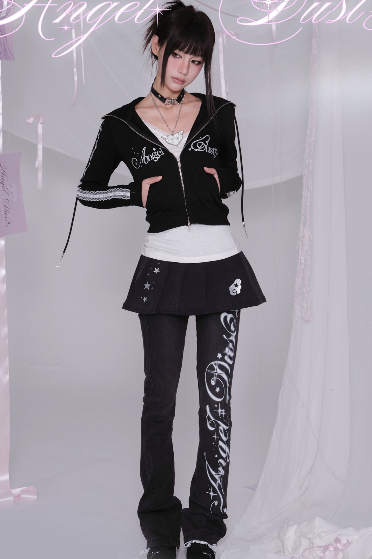 アメリカンY2Kロゴスリムパンツ