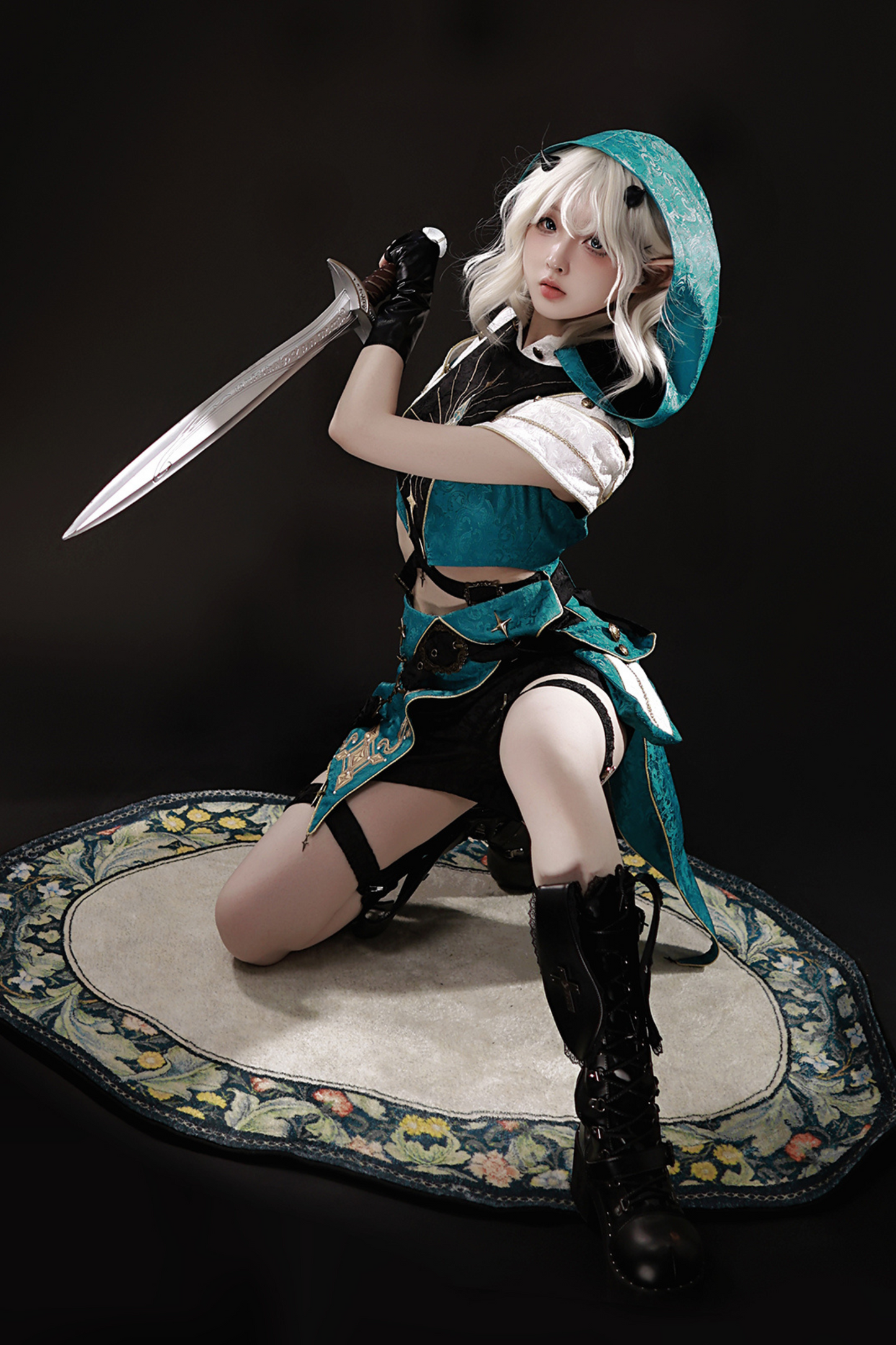 [Reservations] Adventure Prince Hooded Top + Pants