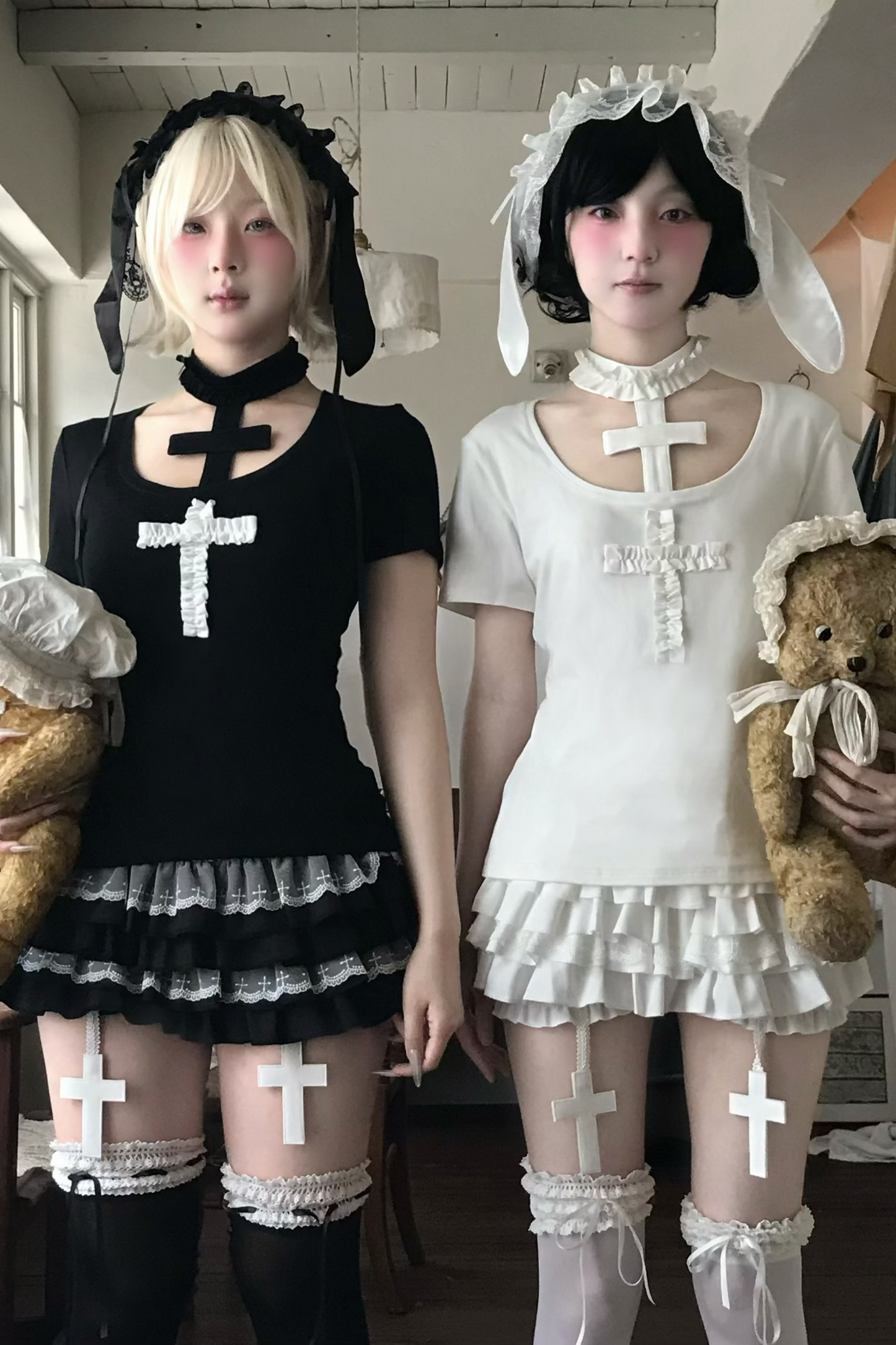Gothic-Stil Kreuz-T-Shirt + Kreuzkragen + Kürbishose