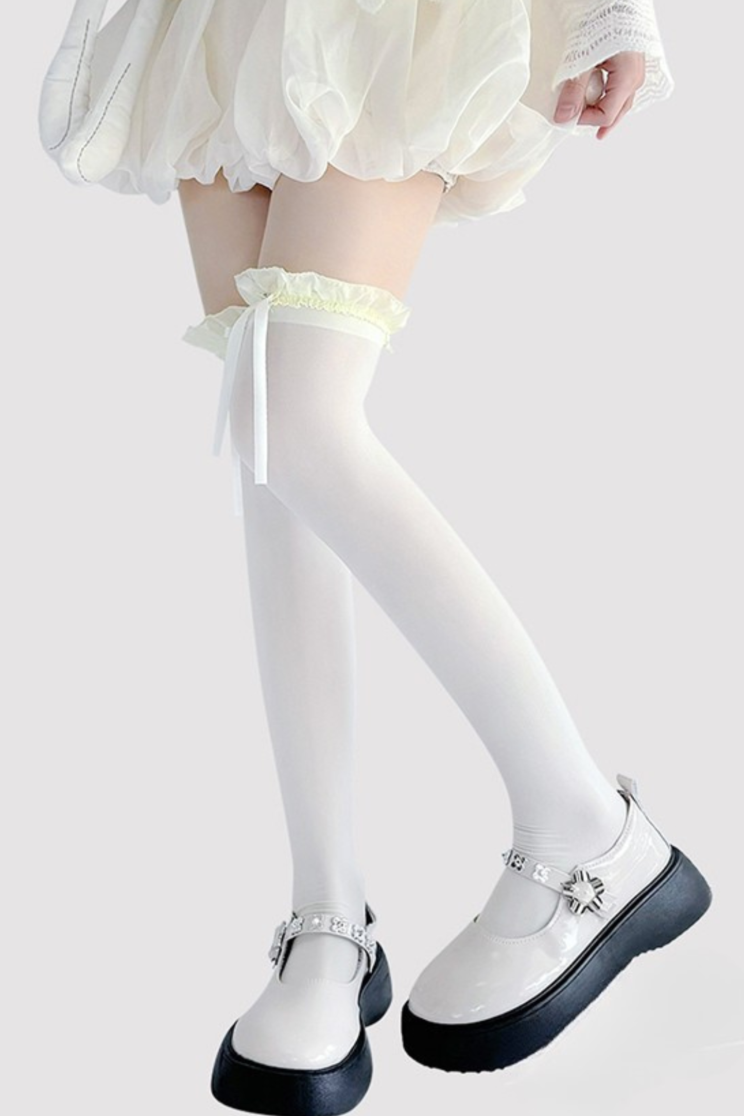 Glitter Diamond Ribbon Knee-High Socks