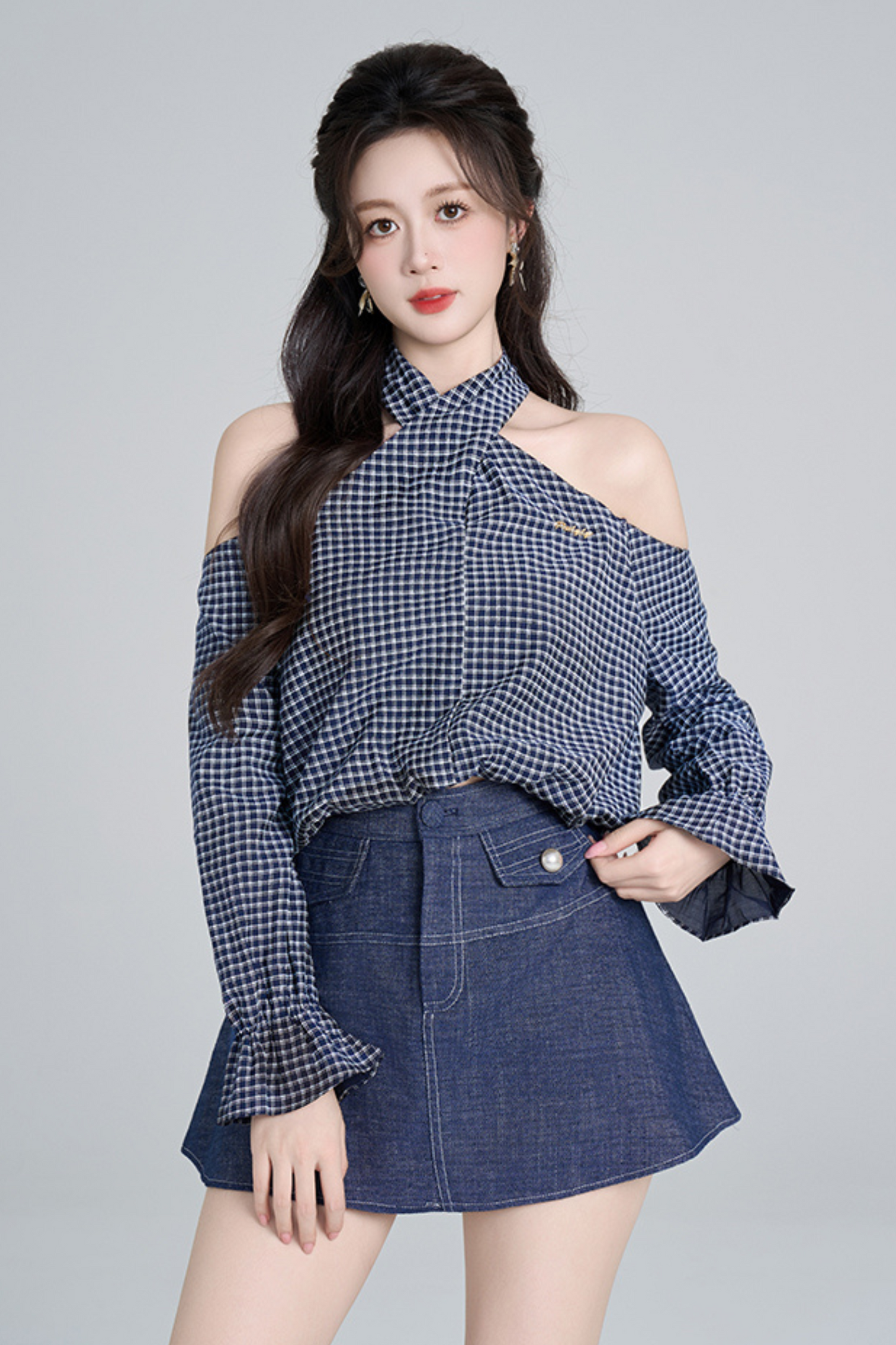 Chemise bustier à carreaux + jupe en jean