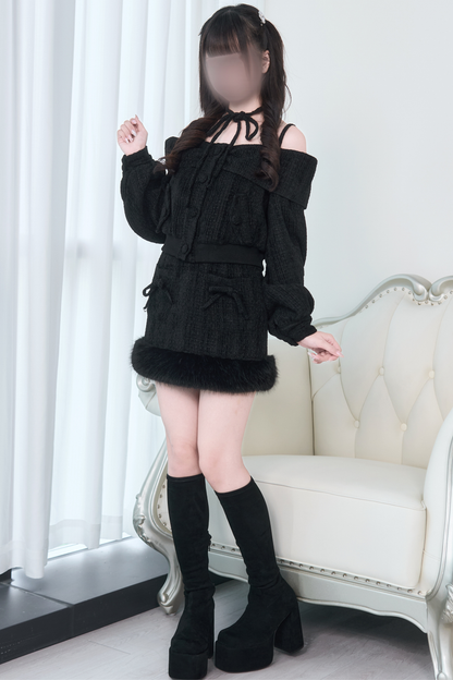 オフショルダーリボントップス+ファースカート