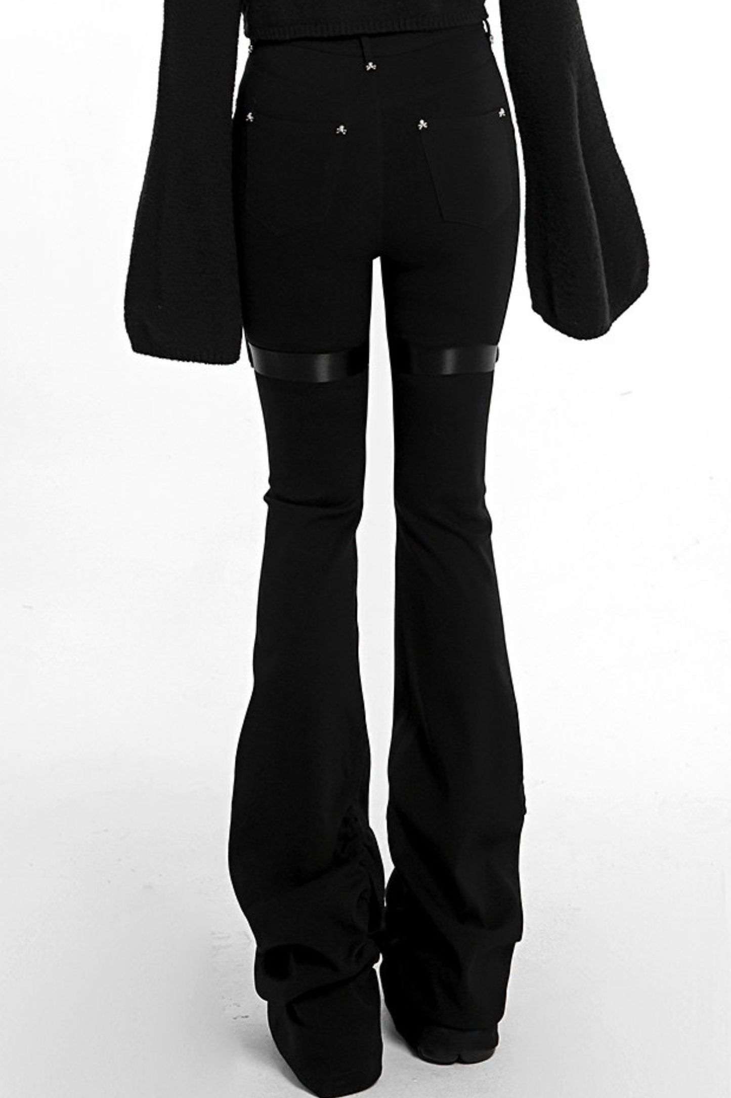 スカルスタッドスタックドパンツ