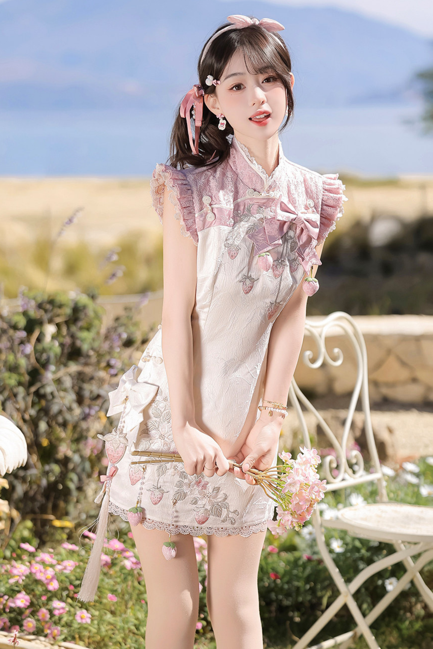 ストロベリースイートチャイナノースリーブドレス