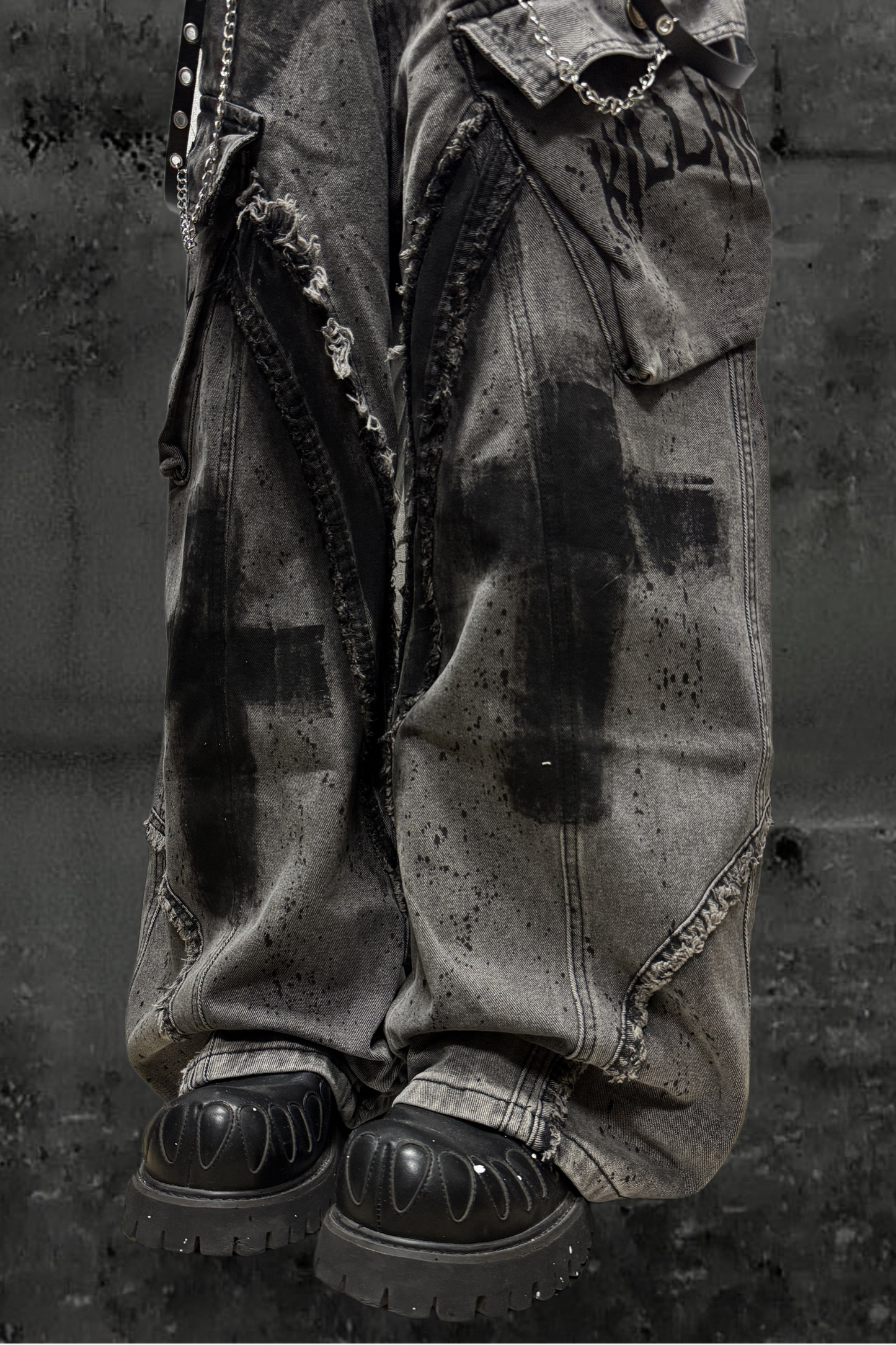 ダーククロススプレーデザインワイドパンツ+ベルト