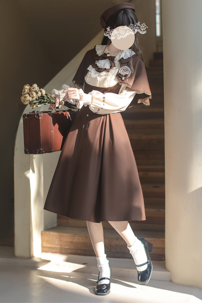 フレンチブラウンヴィンテージロリータドレス+ケープ+ベレー帽+バッジ