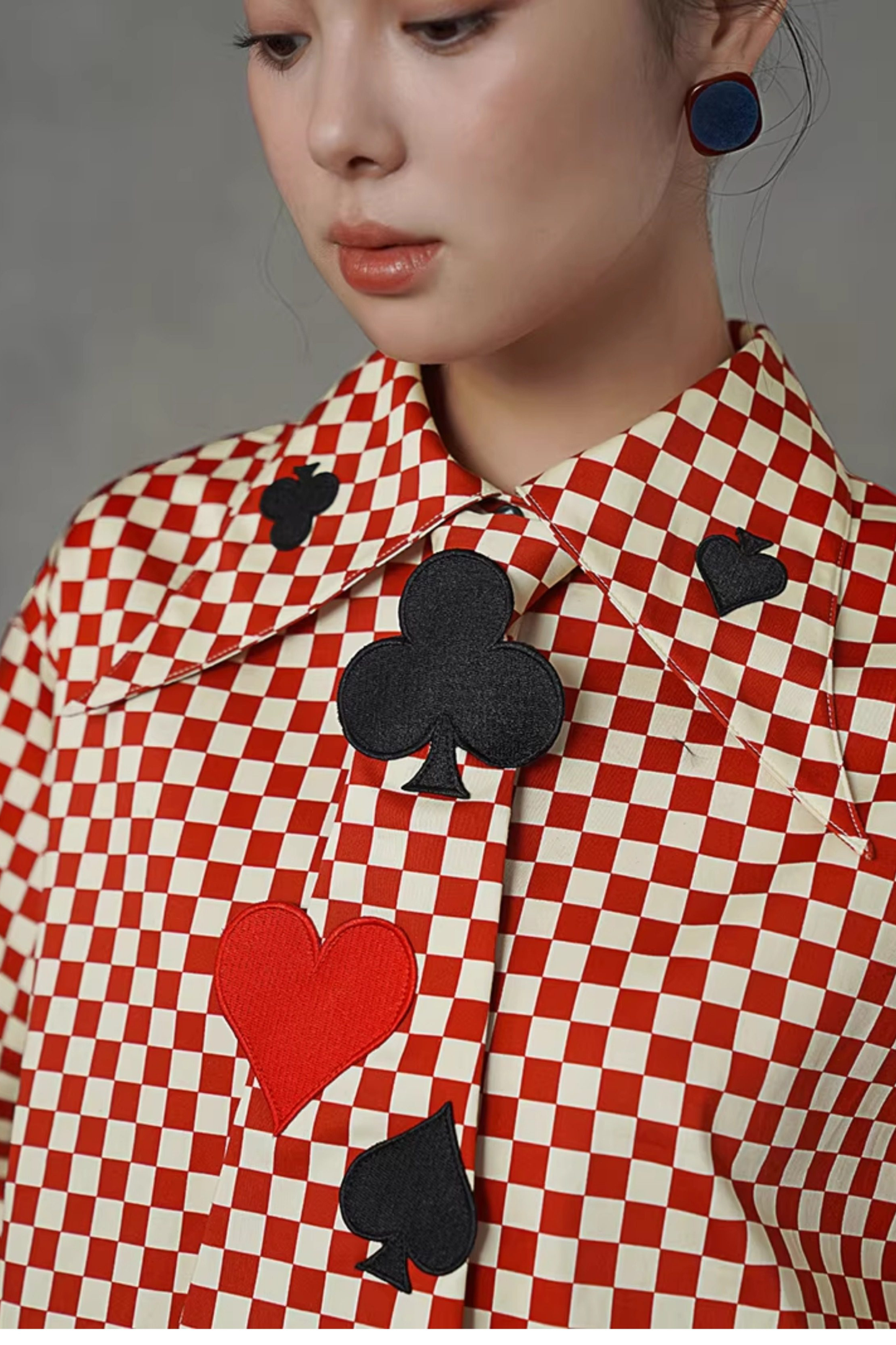 レトロチェックトランプデザインブラウス