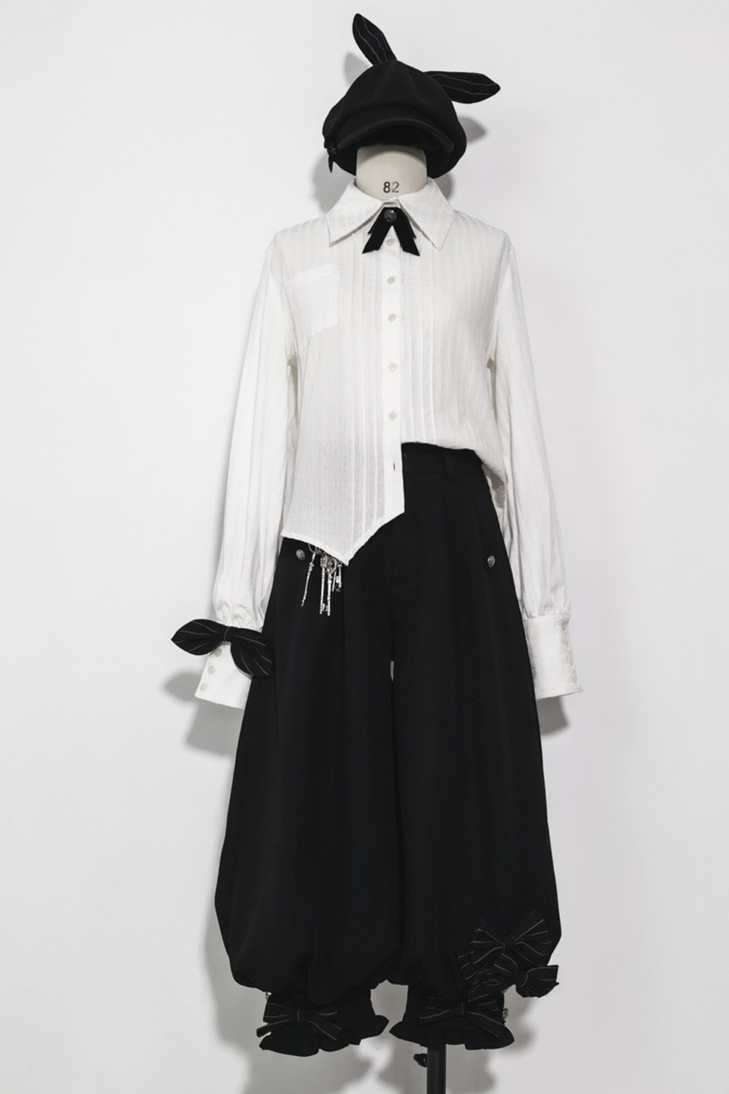 クールシックベスト+シャツ+バルーンパンツ