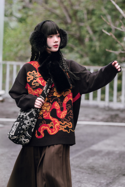 Snake design loose pullover knit