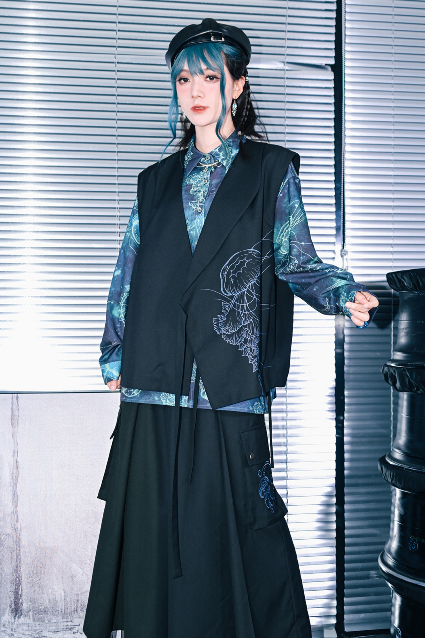 アシンメトリーレイヤードベスト