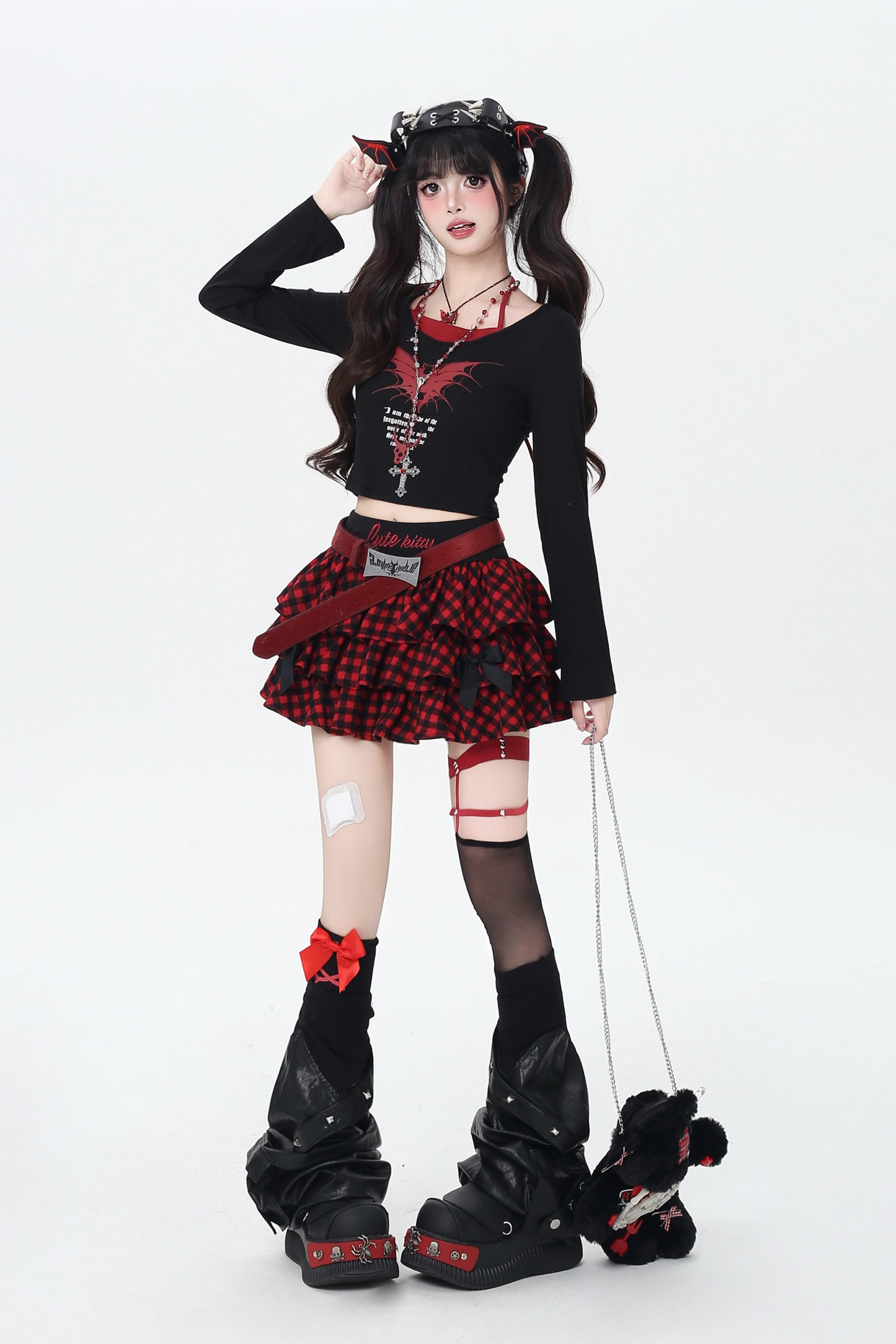 ロゴチェッカースカート