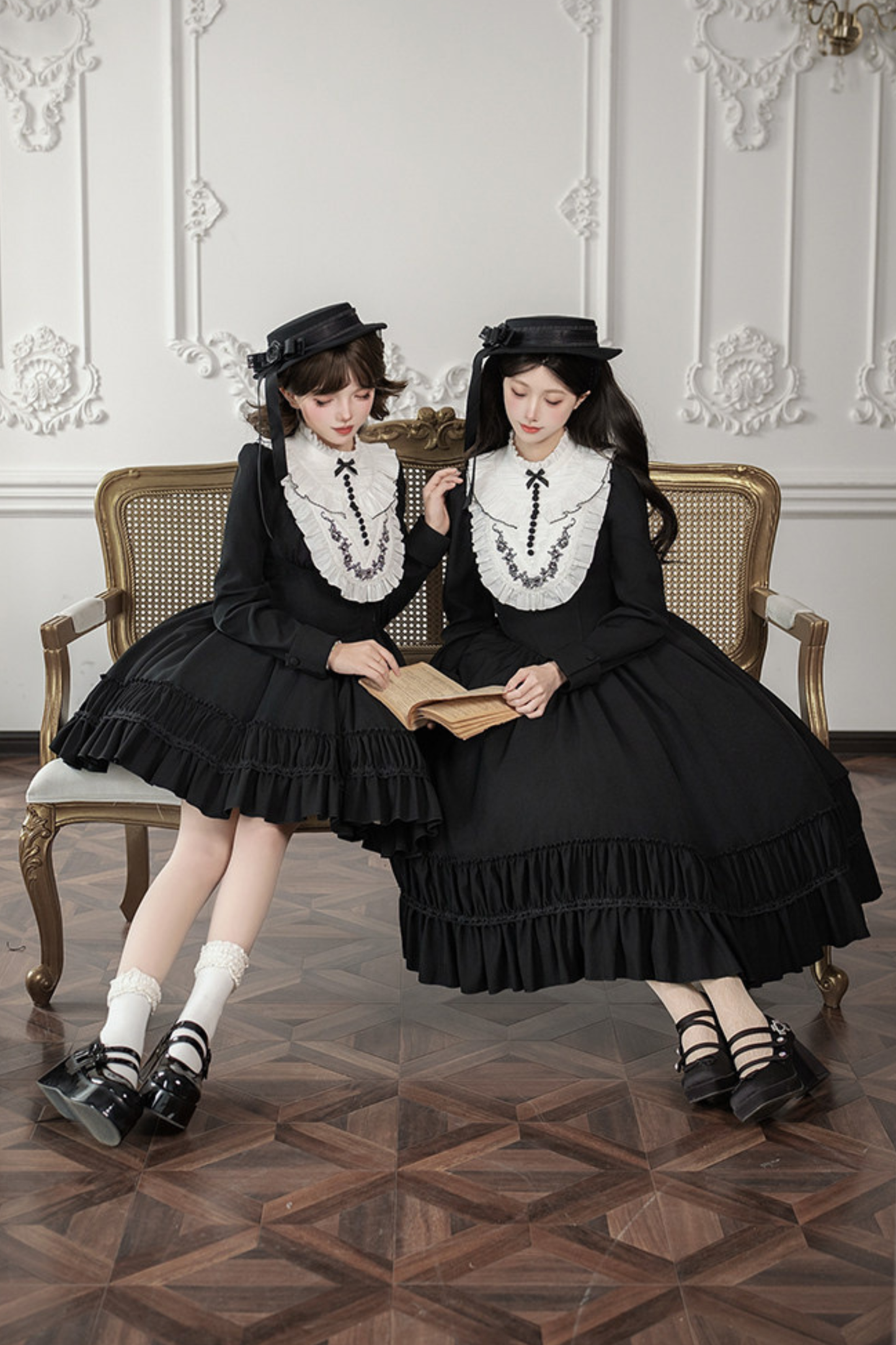 Abito gotico elegante + colletto finto + cappello