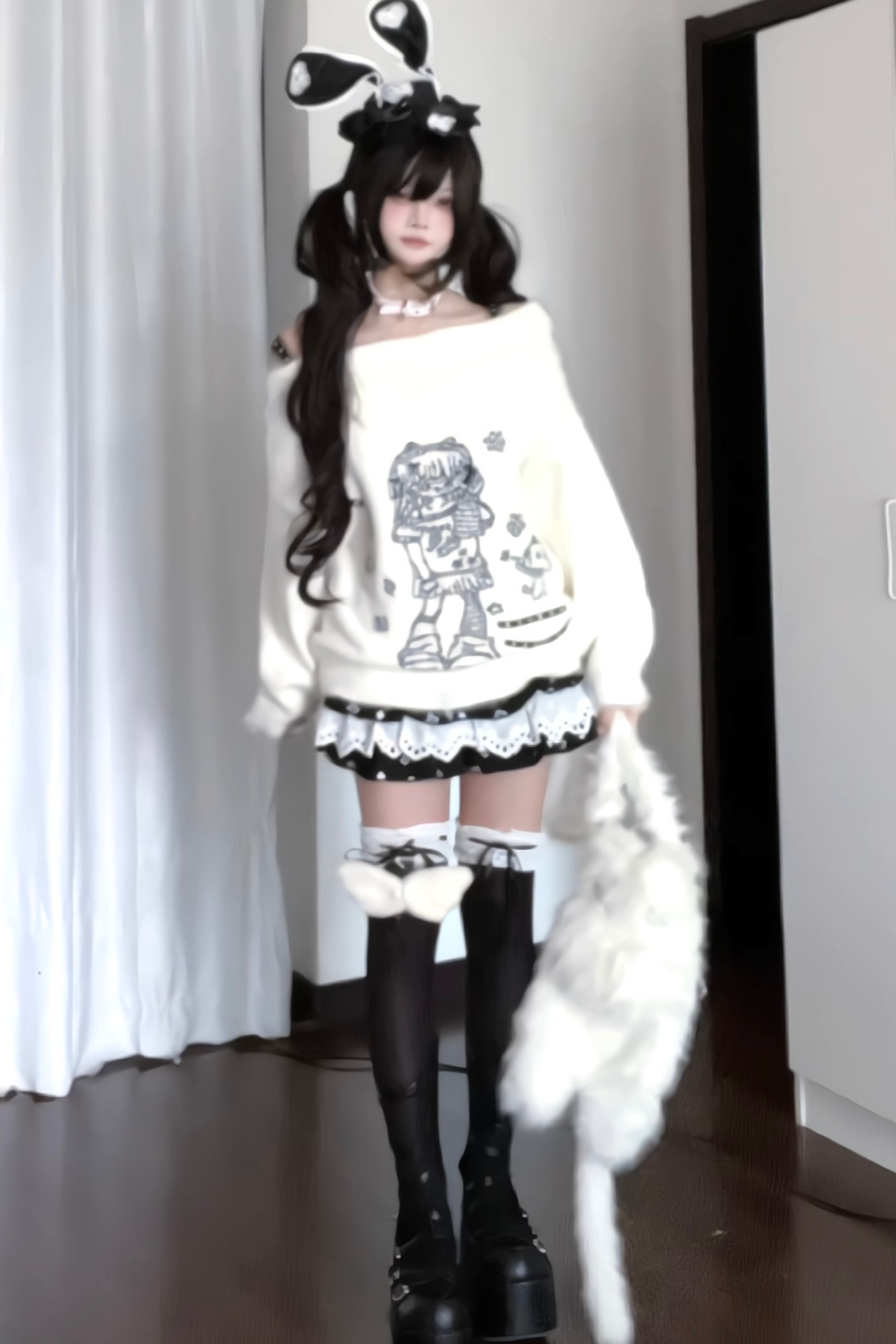 Anime Illustration Off-Shoulder Loose Tops