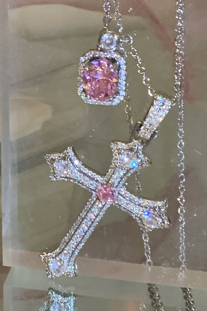 クロスピンクペンダントネックレス