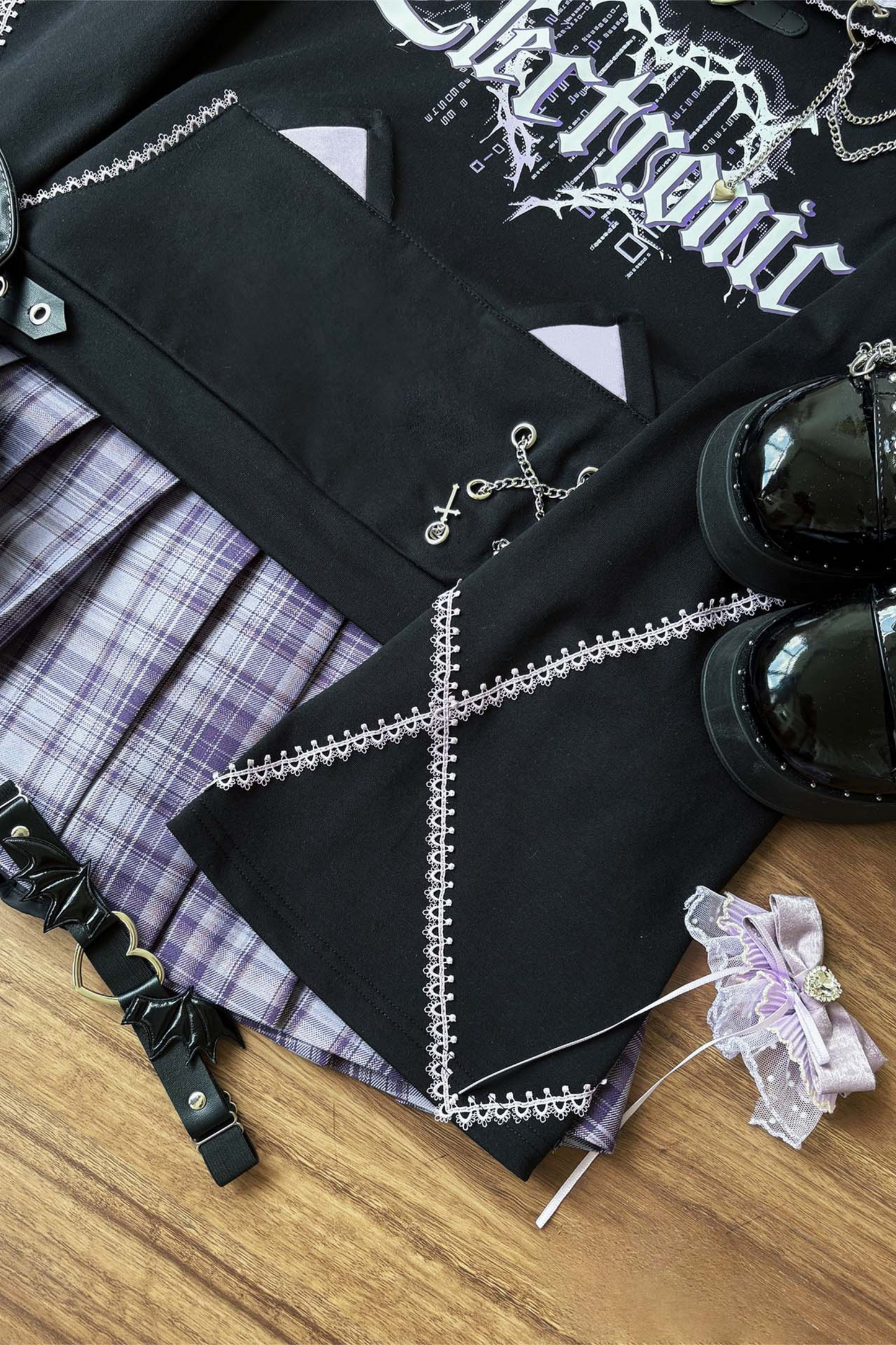 サブカルチャーセーラーオフショルダールーズスウェット