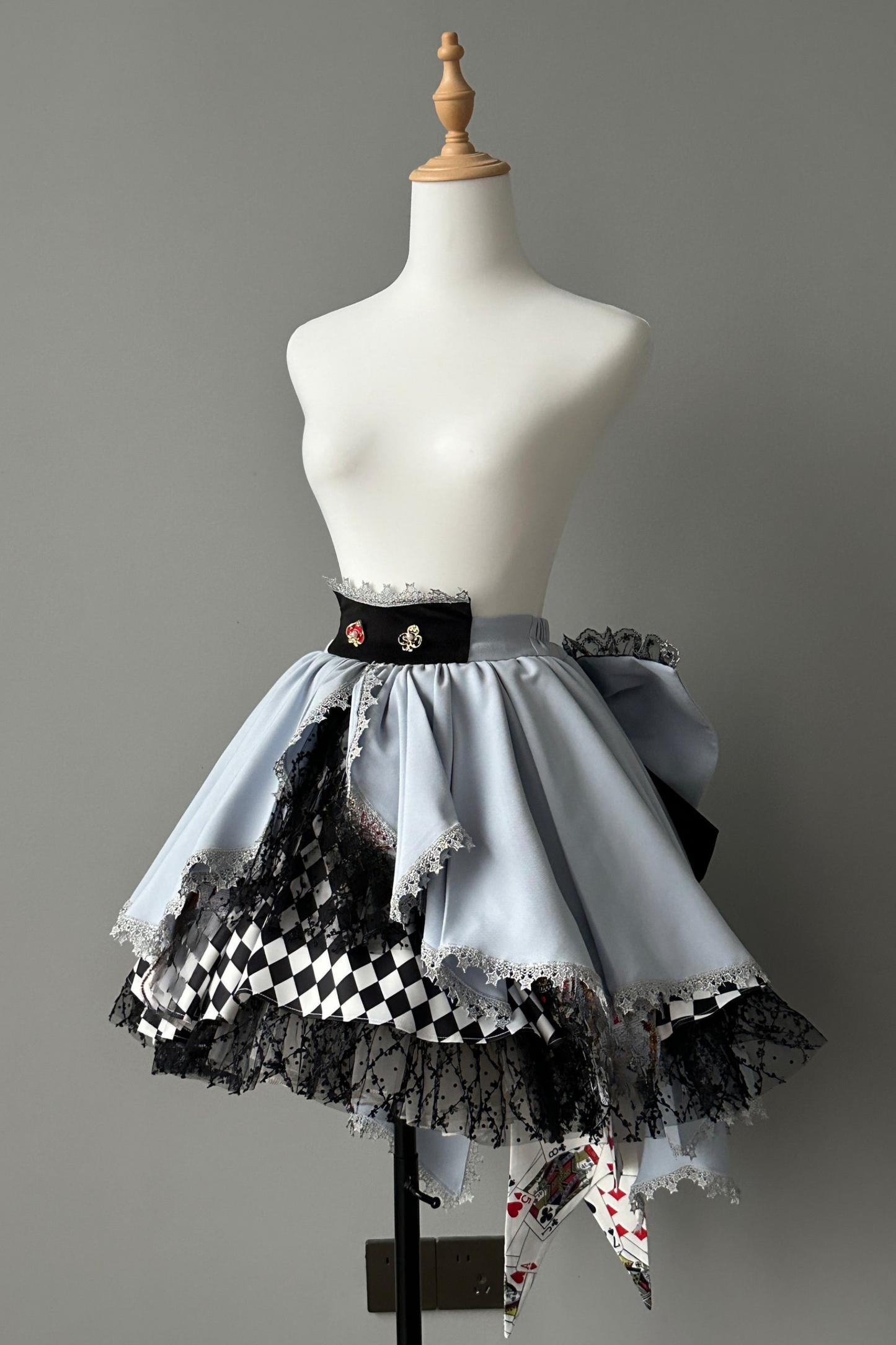 【Reserviertes Produkt】Alice Party Serie Layered Rock + Rückenschleife