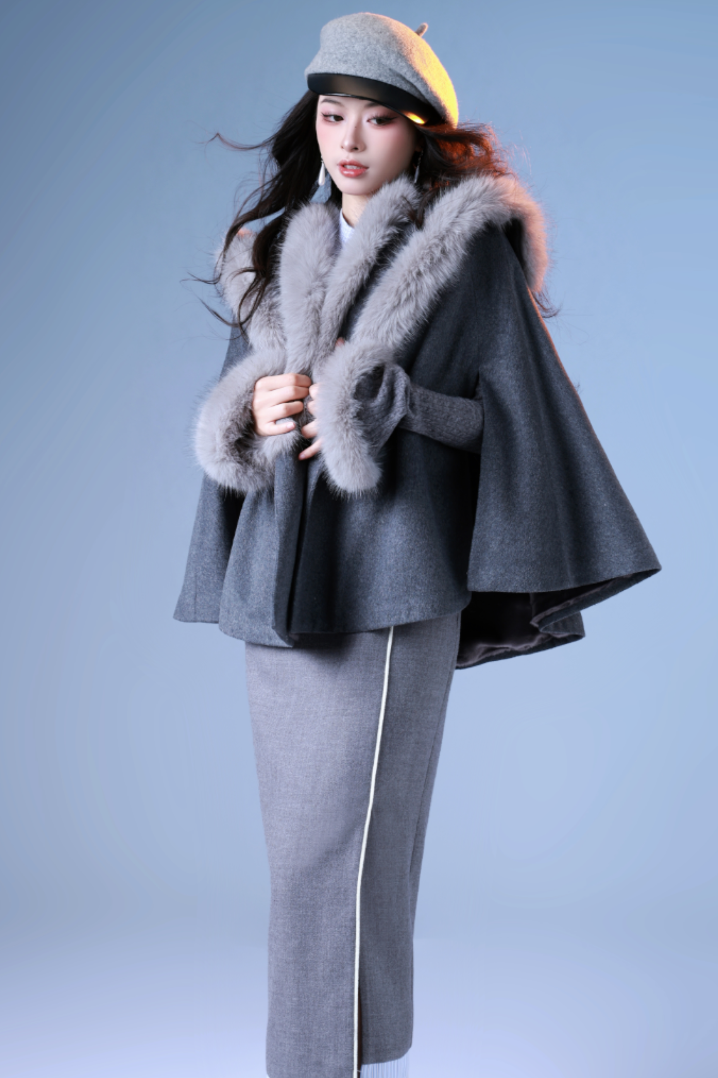 Mode Fur Cape Coat