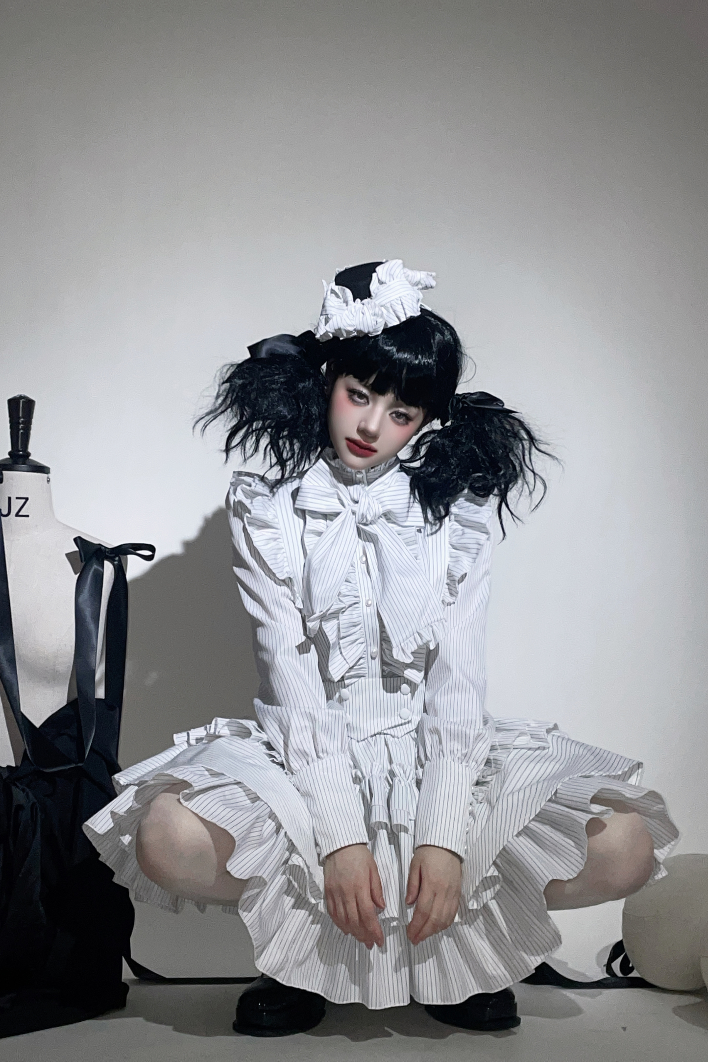 ストライプゴシックロリータシャツ+ケーキスカート