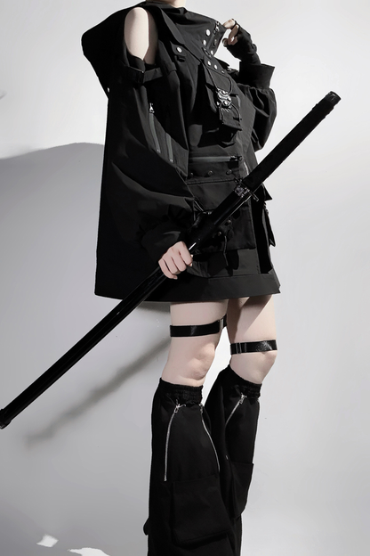 ダークフードジャケット+ショートパンツ+レッグカバー