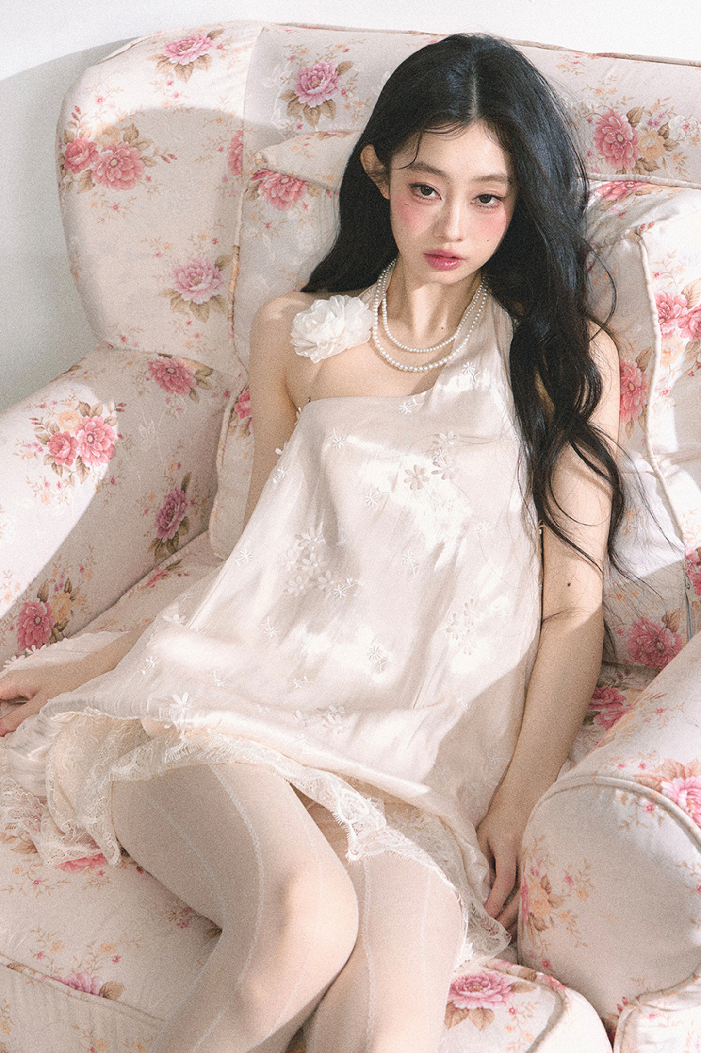 フレンチレースフラワードレス