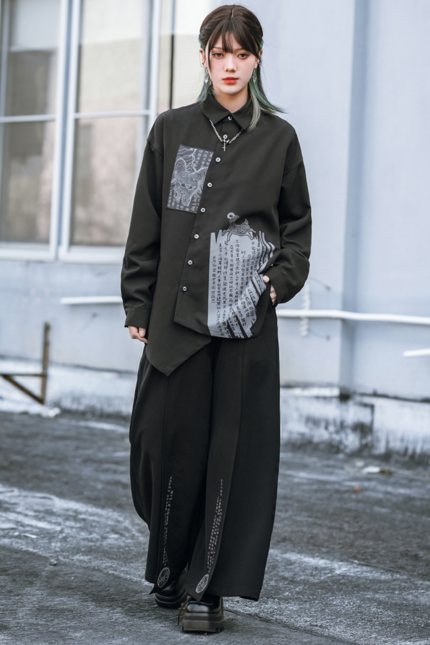 Asymmetrical China Mode Shirt