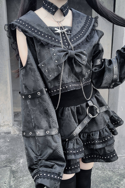 ダークレースアウトフィットトップス+スカート