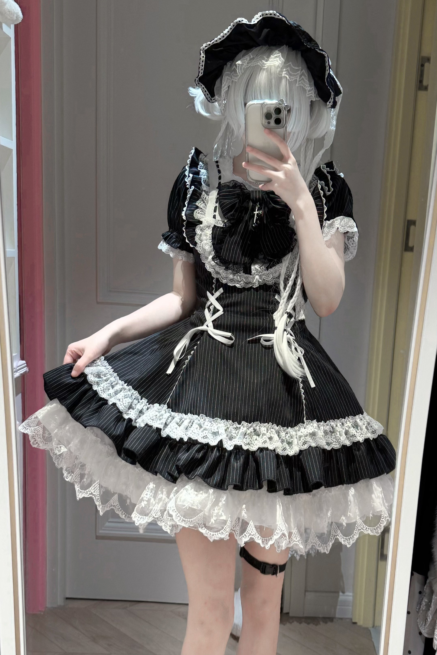 ダークレースアップストライプドロリータドレス+ラビットハット+スリーブ