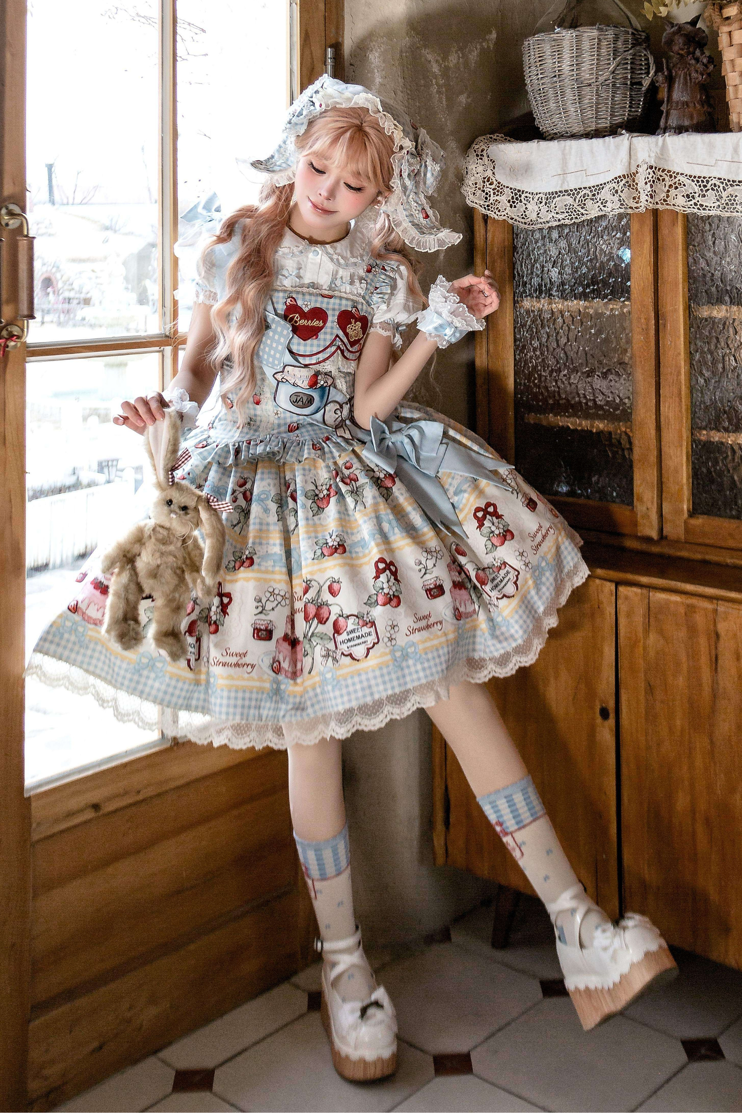 [Vorbestellung bis 14. März] Castle-Strawberry-Süß-Lolita-Hosenträgerrock + Oberteil + Unterhemd + Stirnband + Band