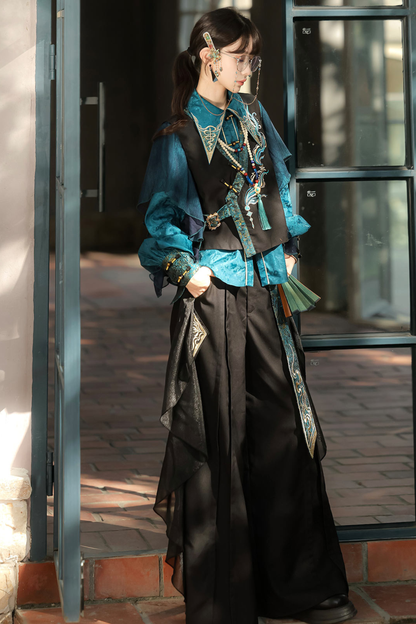 Ruan china top + vest + wide-leg pants + necklace
