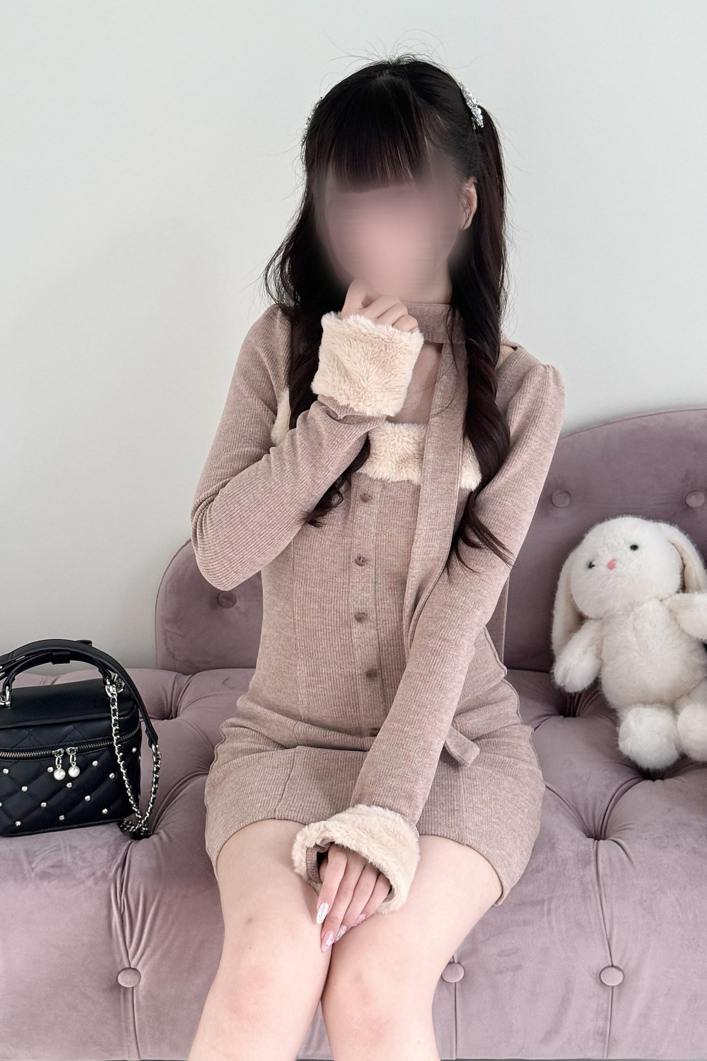 Point Boa Design Tight Dress