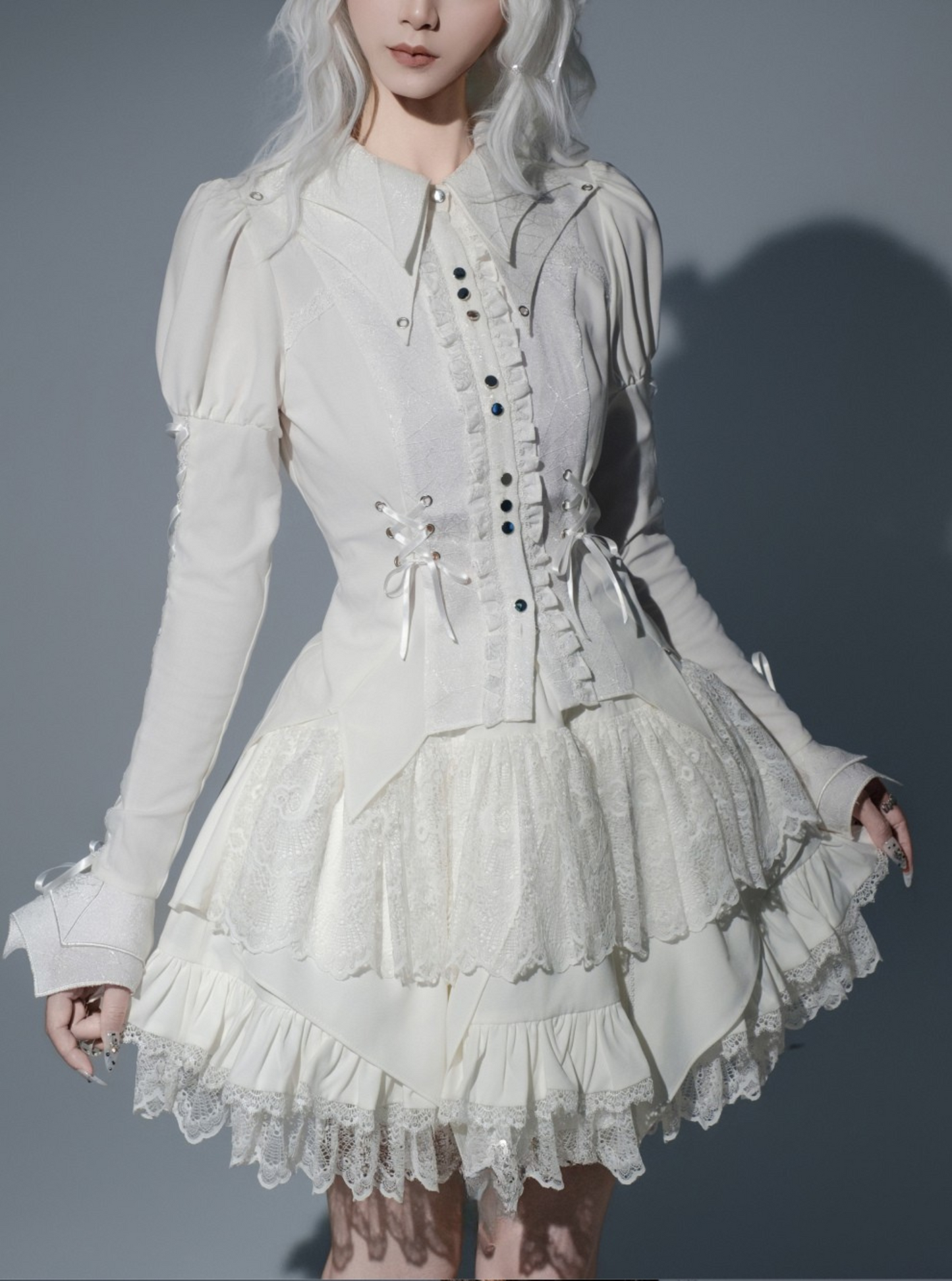 [Deadline for reservations: November 19] Camilla Spider Web Bat Gothic Dark Shirt