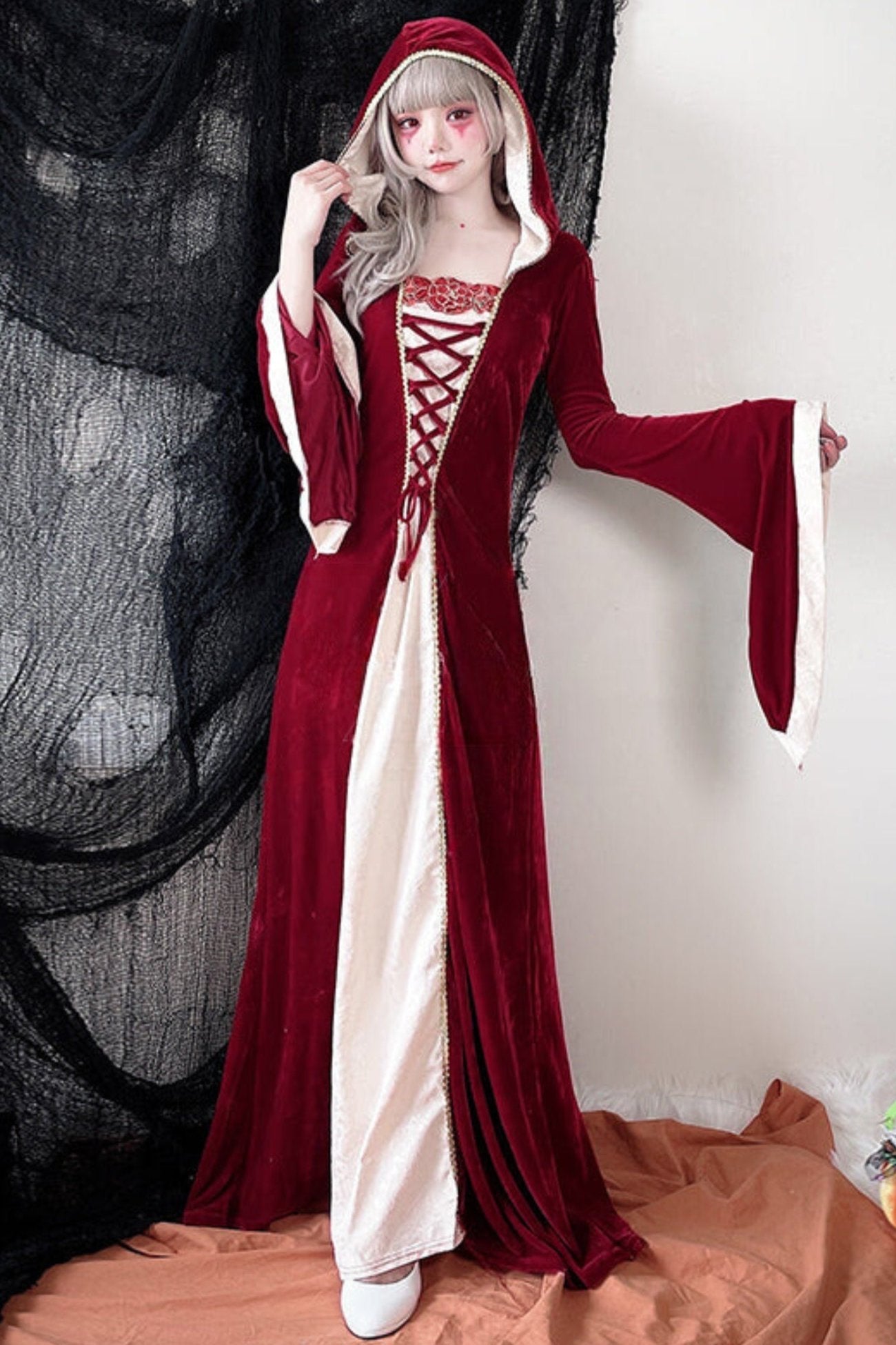 Hooded Witch Queen Cosplay Dress