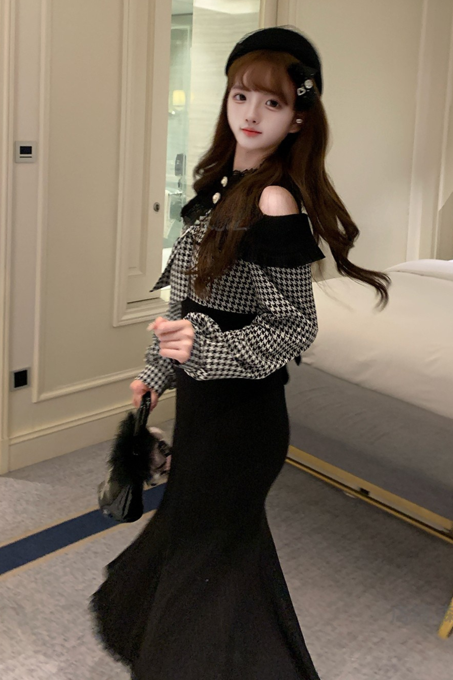 Chidori Plaid Dark Off-the-shoulder Dress