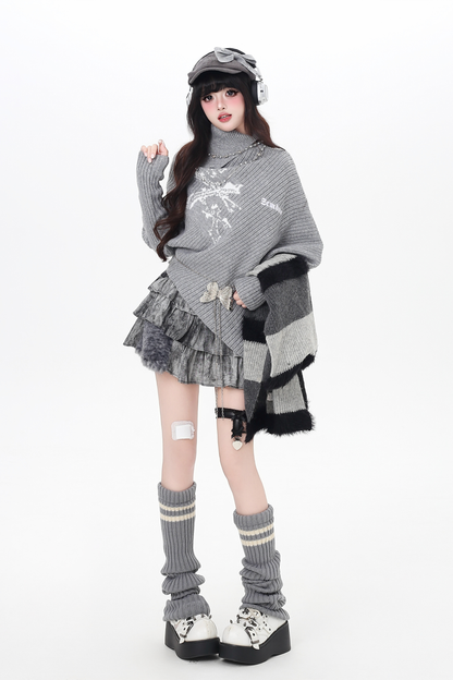 タートルネックルーズニット