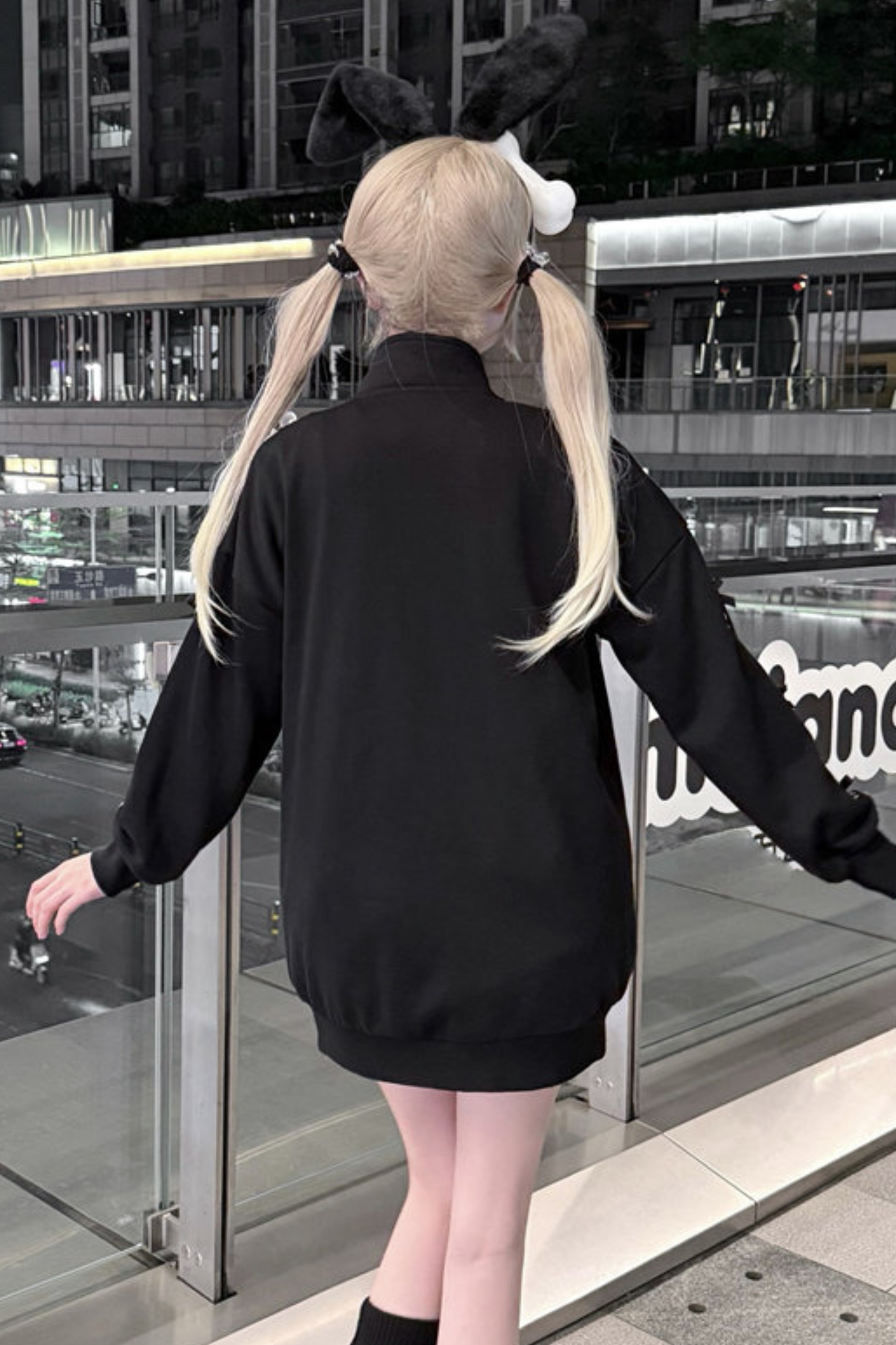 Dark-Puppen-Sweatshirt-Jacke mit Reißverschluss