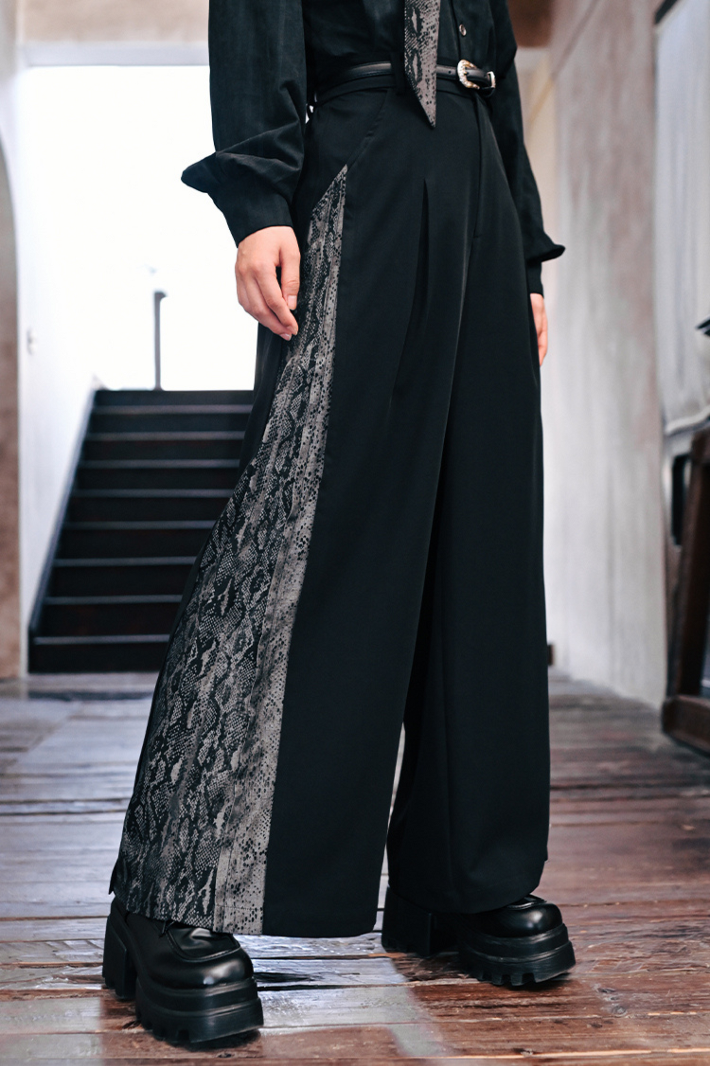 Scalerelle Wide Leg Pants