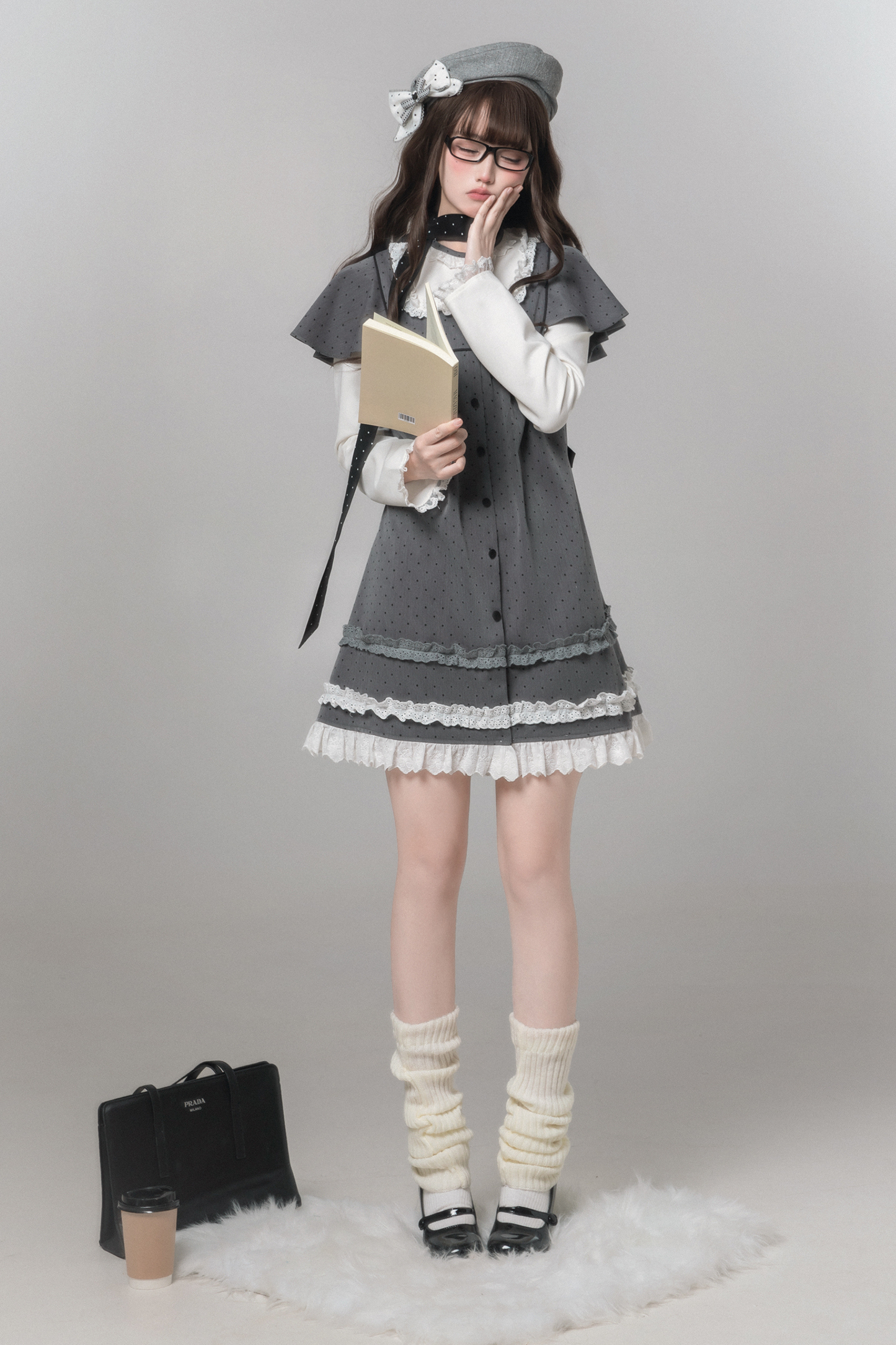 グレイポルカドットドールドレス+ベレー帽