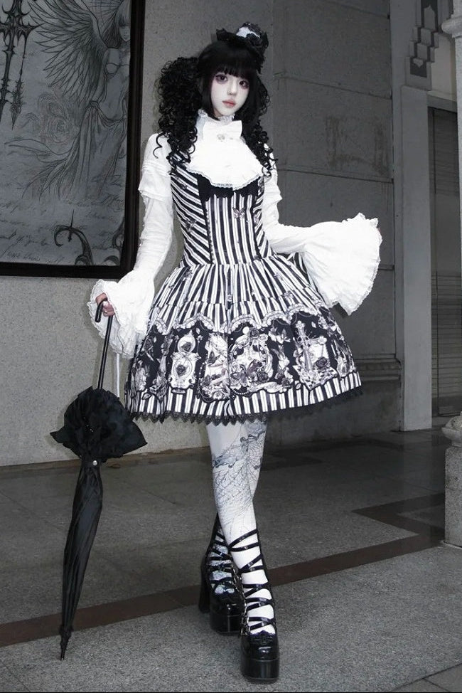【10月3日予約締切】Black/White Elegant Gothic Puff Sleeve Shirt With Detachable Bell Sleeves And Frill Collar Jabot