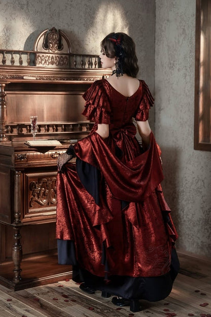 [Date limite de précommande: 105] Robe empire gothique élégante à volants cascade rouge/bleu [courte/longue] + ensemble robe complet (châle, broche papillon, chaîne de taille, traîne à nœud au dos)