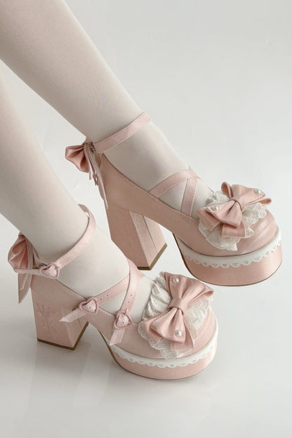 [Mar. 26, 2012 reservation deadline] Tea Time Cute Embroidery High Heels